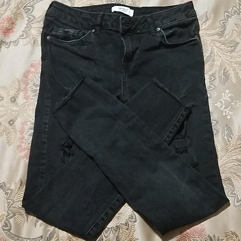 Black ripped Jeans. Skinny Jean's!